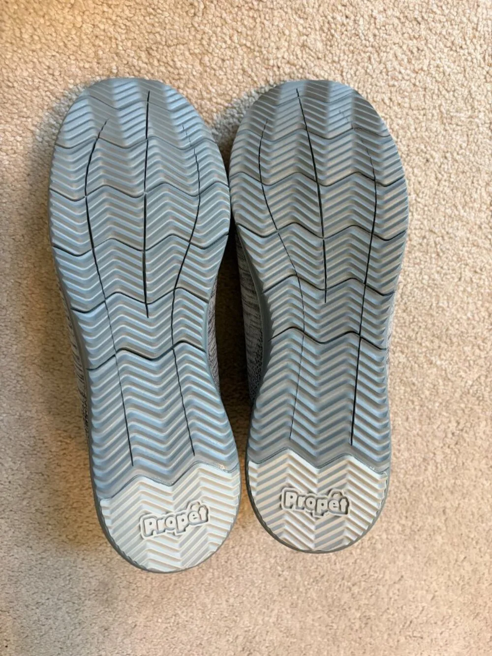 Propet Travel Fit Hi Walking Shoes Women's Size 12 Lite gray WAT032M NWOT